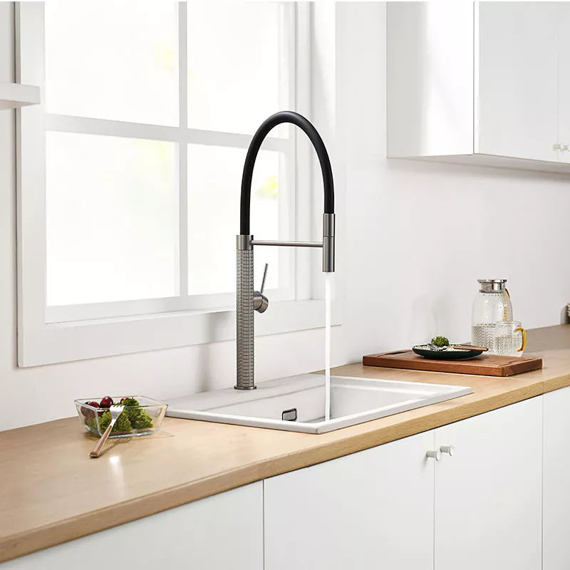 Montro Single-Handle Gooseneck Pull-Down Kitchen Faucet